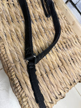 Load image into Gallery viewer, S/H Soft Web V-Check Breastplate - Black - Cob