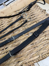 Load image into Gallery viewer, S/H English Hunting Breastplate &amp; Martingale -Brown- Full