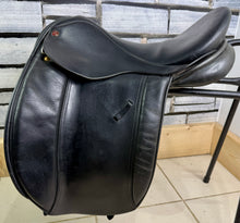 Load image into Gallery viewer, 17” Wide Native Pony/Comfort Saddles WH Saddle - Black
