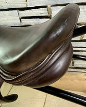 Load image into Gallery viewer, 16” MW Saddle Company Pony GP Saddle - Brown - Changeable Width on a Press