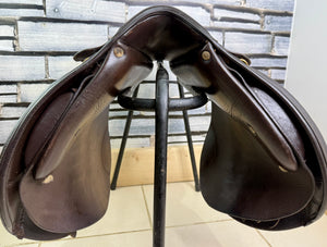 17” MW Heritage Close Contact Jump Saddle - Brown