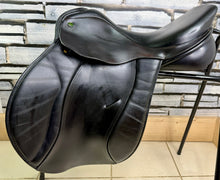 Load image into Gallery viewer, 17 1/2” MW Ideal 1550 GPD/VSD Saddle - Black