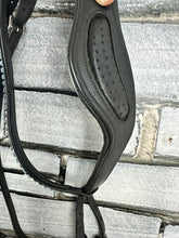 Load image into Gallery viewer, S/H Full Size Colliegate Anatomic Padded Bridle - Black