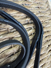 Load image into Gallery viewer, S/H Jeffries Wembley Rubber Reins - Black - Full 54”