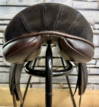 Load image into Gallery viewer, 18” Wide-XW Ideal VSD/WH H&amp;C Saddle -Brown- Suede Seat