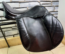 Load image into Gallery viewer, 16 1/2 - 17” XW Cob GP Saddle - Black Leather - Extra Wide