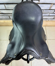 Load image into Gallery viewer, 17” Wide Symmonds Richmond GP Saddle - Black