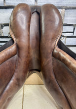 Load image into Gallery viewer, 18” Medium Zaldi Jupiter GP/Jump Saddle - Brown