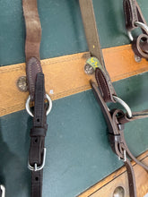 Load image into Gallery viewer, Devoucoux Biarritz Kolibri 5-point Breastplate -Brown- Large/Full - Elasticated with Martingale