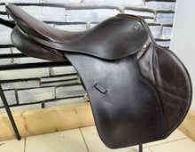 Load image into Gallery viewer, 17” MW Kieffer N. Koof FL Jump Saddle - Brown