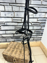 Load image into Gallery viewer, S/H Rhinegold Complete Padded Crank Flash Bridle - Black - XF