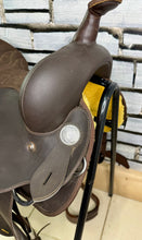 Load image into Gallery viewer, 16” Wintec SQHB Western Saddle - Brown - Lightweight - Never Used!!