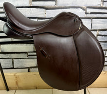Load image into Gallery viewer, 17 1/2” Medium Silhouette Midas High Wither GP Saddle - Brown