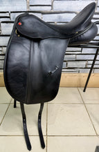 Load image into Gallery viewer, 17 1/2” MW LH Albion SLK Dressage Saddle - Black