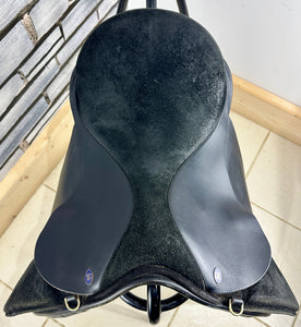 16 1/2” XW Teversal WH Saddle - Black