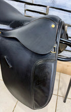 Load image into Gallery viewer, 15” Medium English Leather Pony GP/WH Working Hunter Saddle - Black