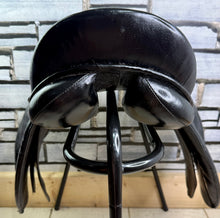 Load image into Gallery viewer, 16 1/2 - 17” XW Cob GP Saddle - Black Leather - Extra Wide