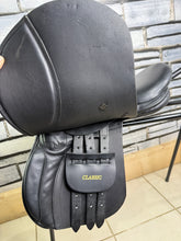 Load image into Gallery viewer, 15 1/2” Wide Ideal Classic Pony GP Saddle - Black