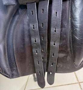 17 1/2” Medium Black Country Event/GP Saddle - Black
