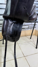 Load image into Gallery viewer, 17 1/2” Wide Albion SLK Ultima Dressage Saddle - Brown
