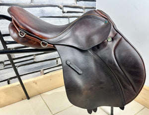 16 1/2” MW Stubben Juventus Jump Saddle - Brown