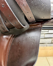 Load image into Gallery viewer, 14” Wide Barnsby English Pony Working Hunter/Show Saddle - Brown - Lead Rein Tiny Tot