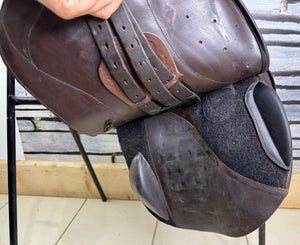 17” MW Frank Baines Jump Saddle - Brown