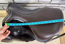 Load image into Gallery viewer, 17 1/2” MN Humphries &amp; Swain Holistic Saddlery GP/Jump Saddle - Brown