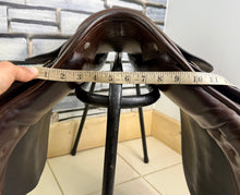 Load image into Gallery viewer, 17 1/2” Wide-XW Frank Baines Eclipse GP Saddle - Brown