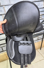 Load image into Gallery viewer, 15” Wide HiLite Elite Pony GP Saddle - Black
