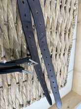 Load image into Gallery viewer, S/H 50” English Fylde Stirrup Leathers - Brown