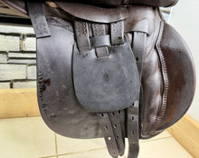 Load image into Gallery viewer, 16 1/2” XW Saddleworld/L.A. Jones GP Saddle - Brown