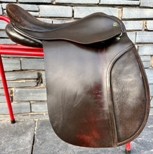 Load image into Gallery viewer, 16 1/2” MW Oakfield WH/VSD Saddle - Brown