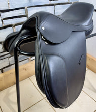 Load image into Gallery viewer, 15” Medium Leather Pony GP/Jump Saddle - Black - Point &amp; Balance Straps