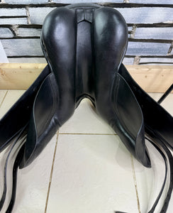 17 1/2” Medium Ideal Jessica Dressage Saddle - Black