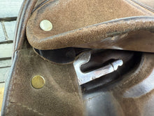 Load image into Gallery viewer, 15” Wide English Pony WH/Show Saddle - Brown