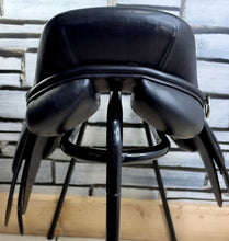 Load image into Gallery viewer, 15” Medium Leather Pony GP/Jump Saddle - Black - Point &amp; Balance Straps