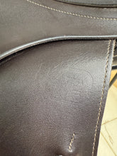 Load image into Gallery viewer, 17” Medium Albion K3 MonoFlap Jump Saddle - Brown