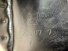 Load image into Gallery viewer, 17” MW Kieffer Wien DL Professional Dressage Saddle - Black