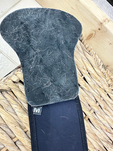 S/H Sci Neoprene Dressage Girth - Measure Tightness - 23”/M