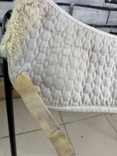 Load image into Gallery viewer, S/H Mattes Wool Rear Riser Half Pad - White - Full