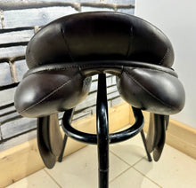 Load image into Gallery viewer, 17 1/2” Wide Symmonds Designer VSD/GP Saddle - Brown