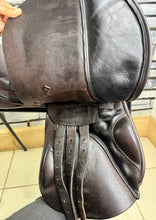 Load image into Gallery viewer, 16 1/2” Wide Barnsby English Pony GP/Jump Saddle - Brown