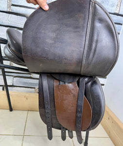 17” Wide Barnsby Pony Club GP Saddle - Brown