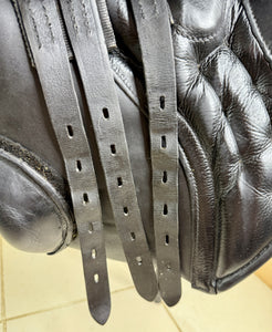 17 1/2” Wide  Black Country Wexford Jump Saddle - Black