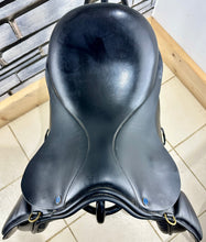 Load image into Gallery viewer, 17” Wide-XW Dever Cob GP Saddle - Black