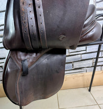 Load image into Gallery viewer, 17” MW Ideal 1350 GP Saddle - Brown