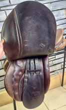 Load image into Gallery viewer, 18” Medium Zaldi Jupiter GP/Jump Saddle - Brown