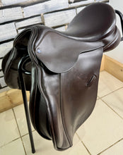 Load image into Gallery viewer, 17” MW Ideal 1350 GP Saddle - Brown