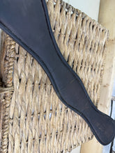 Load image into Gallery viewer, S/H Brown Soft Leather Short Event/Dressage Girth-24”